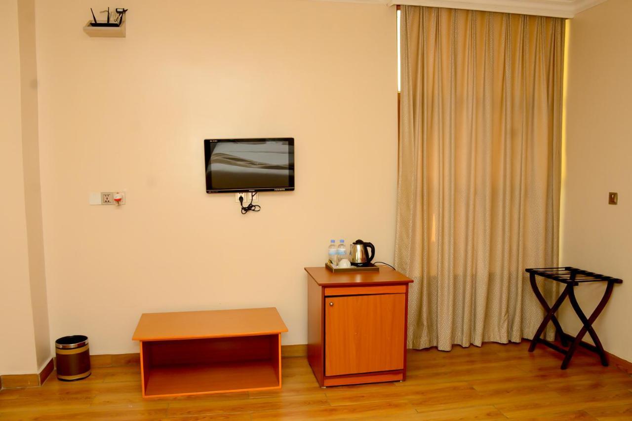 Kim Hotel Kigali Exterior foto